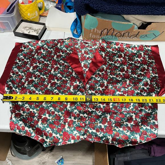 Vintage Kathryn Red Floral Satin Crop Pj Short Set Girly Sexy Feminine Large - Picture 6 of 9